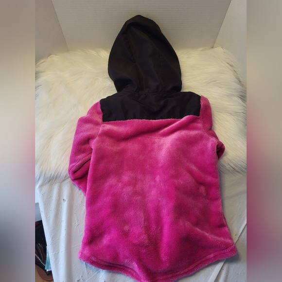 Body Glove Fuchsia and Black Kids' Hoodie, Size 8 - Picture 2 of 5